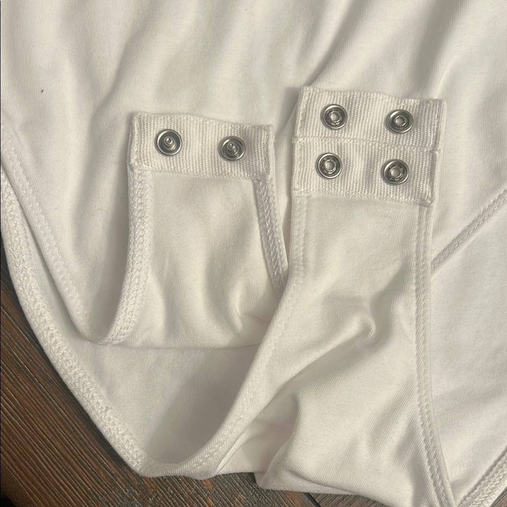 White Bodysuit NWT! - Picture 6 of 6